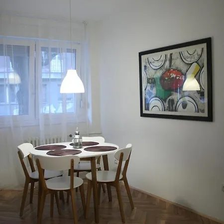 Apartment City Heart